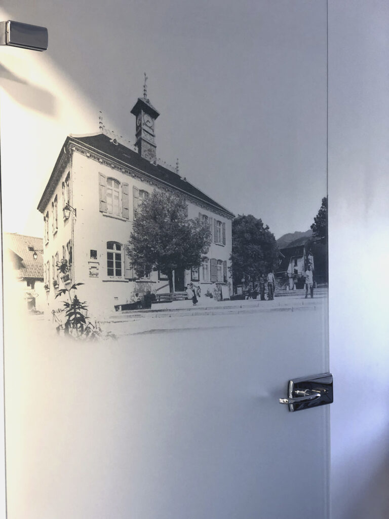 Porte de bureau - Dépoli sur vitre